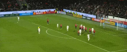 开云体育官网-丹麦前场任意球开出，安诺生破门扳平比分，捷克1-1丹麦